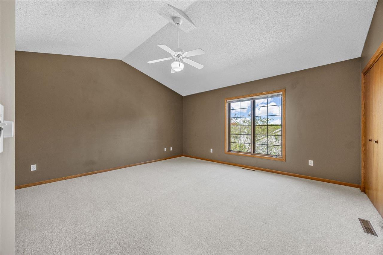 264 West Side Drive Iowa City IA 52246