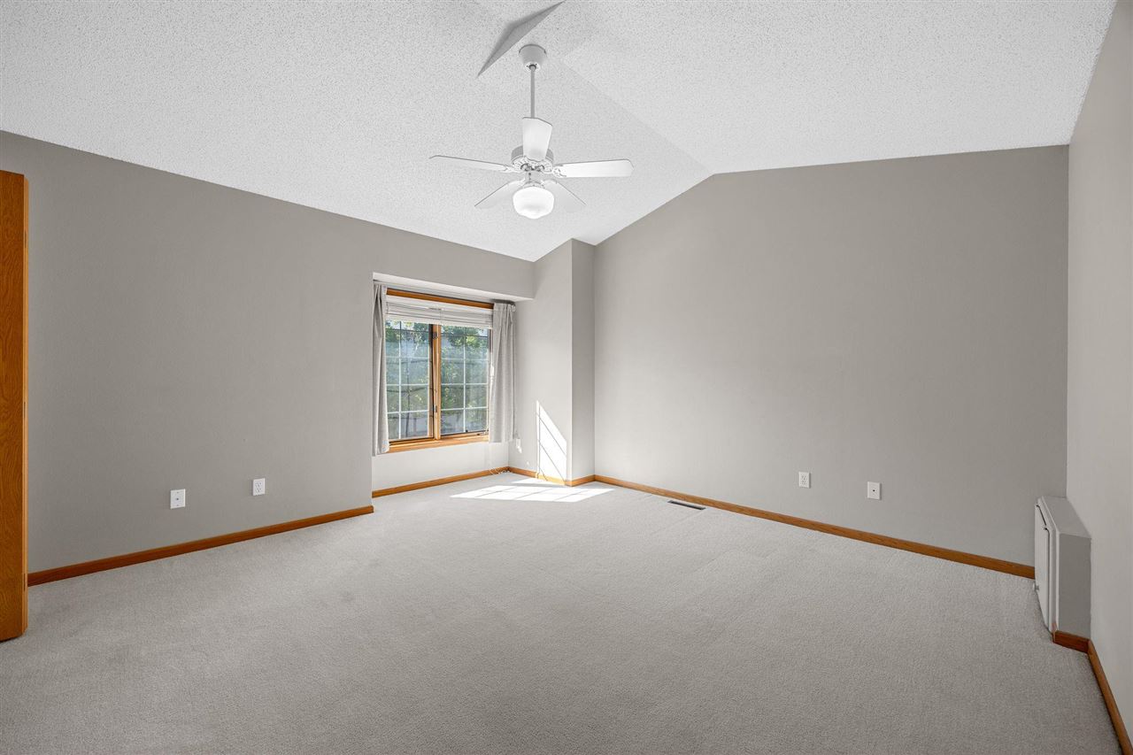 264 West Side Drive Iowa City IA 52246