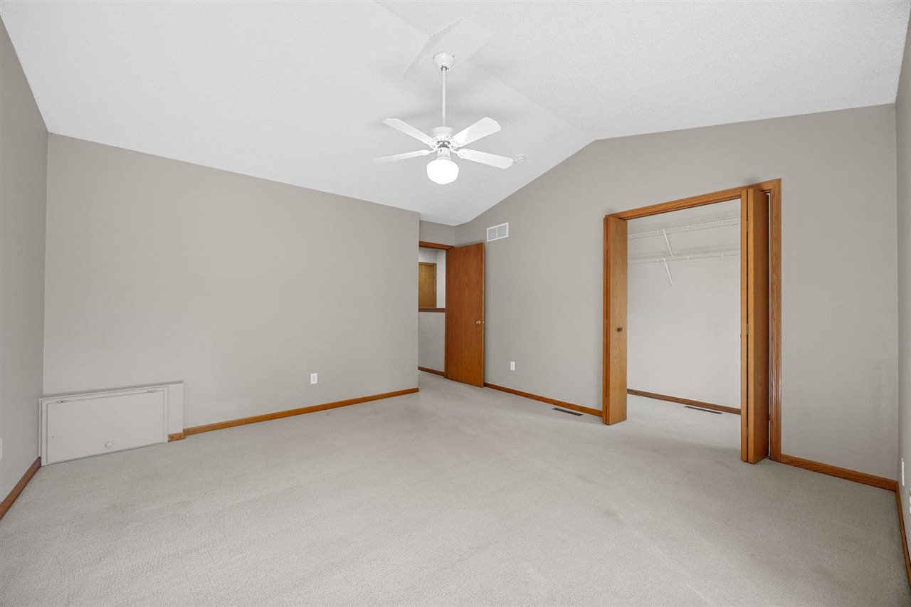 264 West Side Drive Iowa City IA 52246