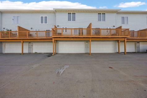 264 West Side Drive Iowa City IA 52246