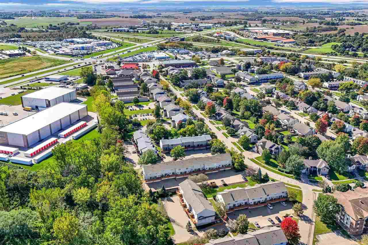 264 West Side Drive Iowa City IA 52246