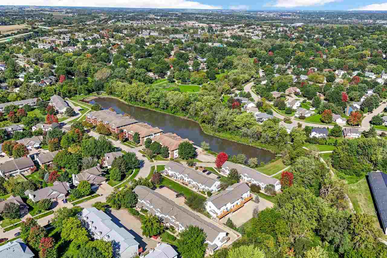 264 West Side Drive Iowa City IA 52246