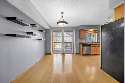 264 West Side Drive Iowa City IA 52246