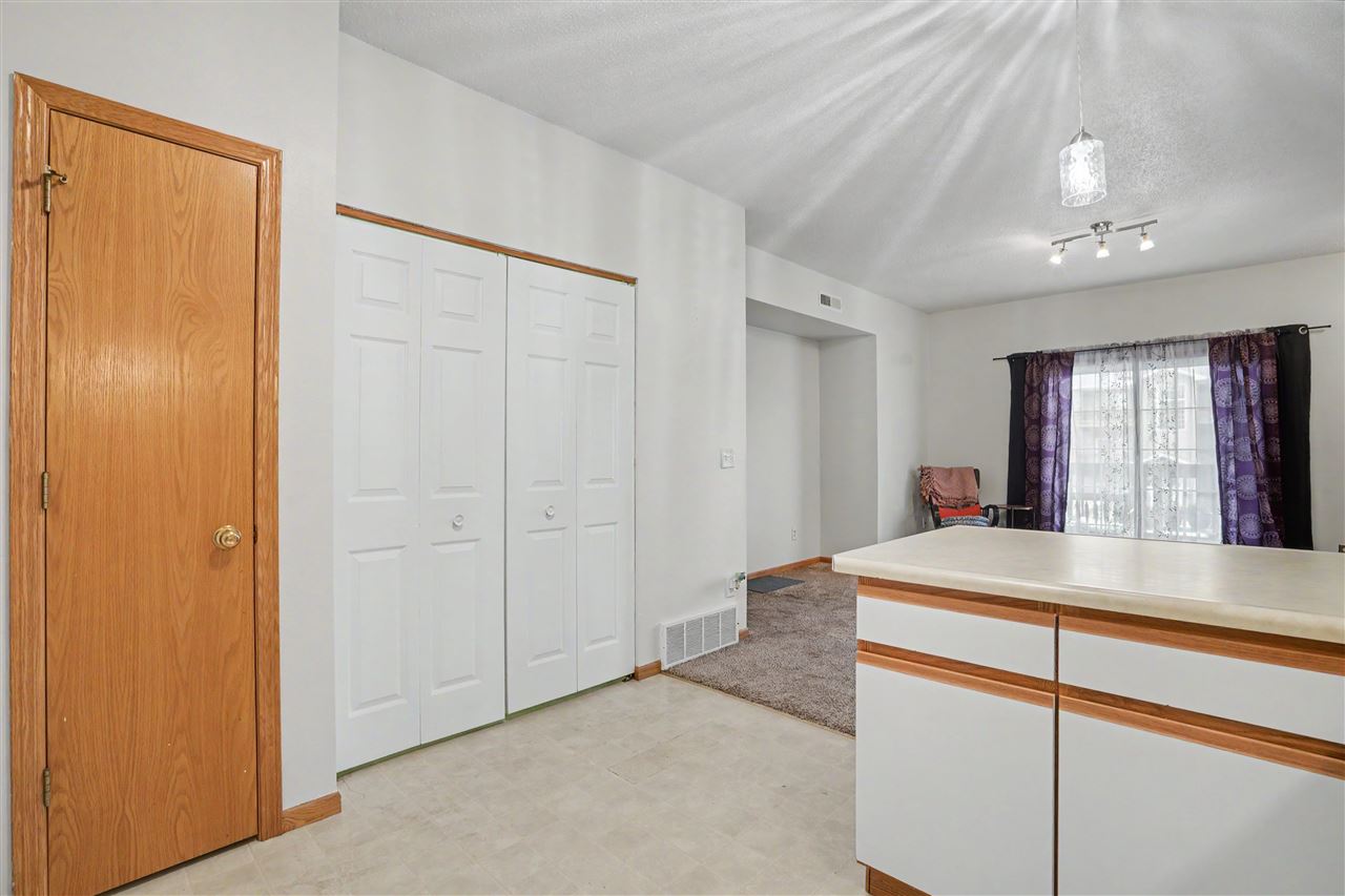 2824 Triple Crown Lane Iowa City IA 52340
