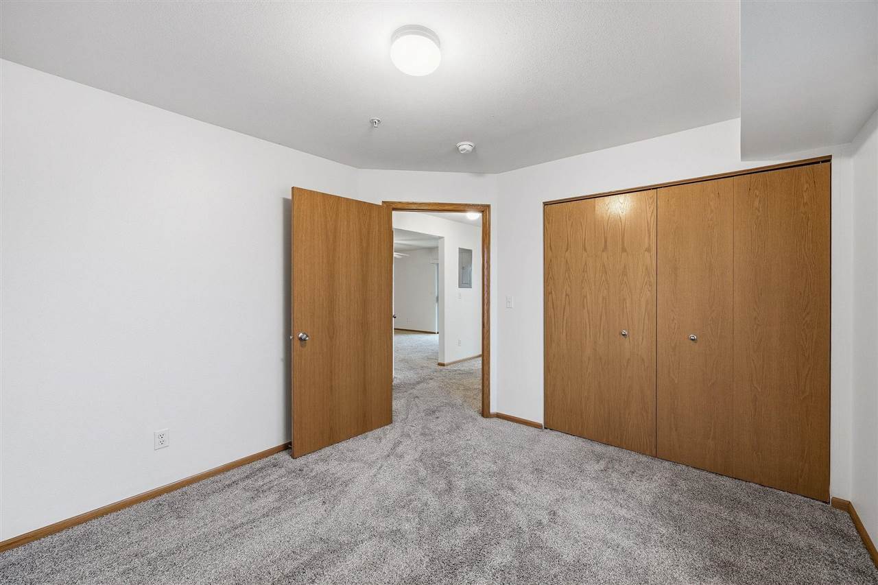 1010 240th Street NE North Liberty IA 52317