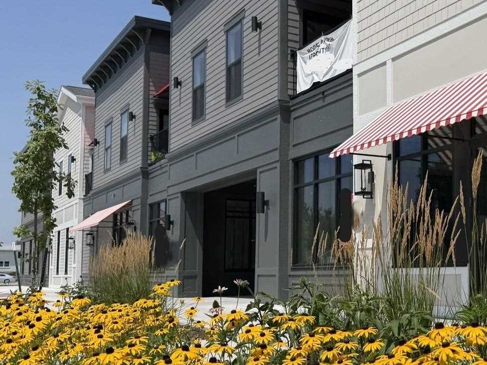 1500 Main Street 201 Ely IA 52227