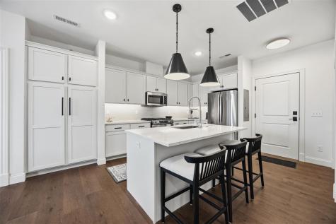 1500 Main Street 201 Ely IA 52227