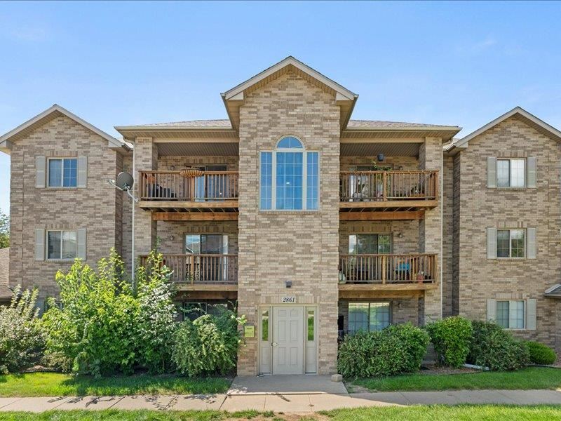 2861 Coral Court Coralville IA 52241