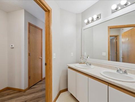 2861 Coral Court Coralville IA 52241