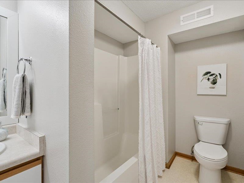 2861 Coral Court Coralville IA 52241