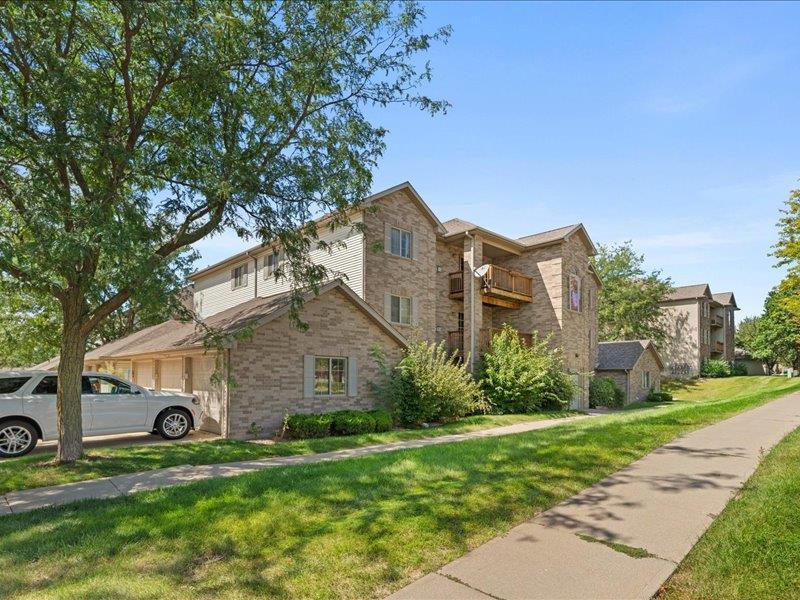 2861 Coral Court Coralville IA 52241