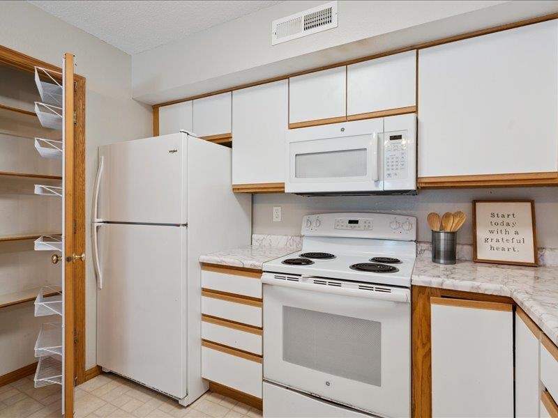 2861 Coral Court Coralville IA 52241