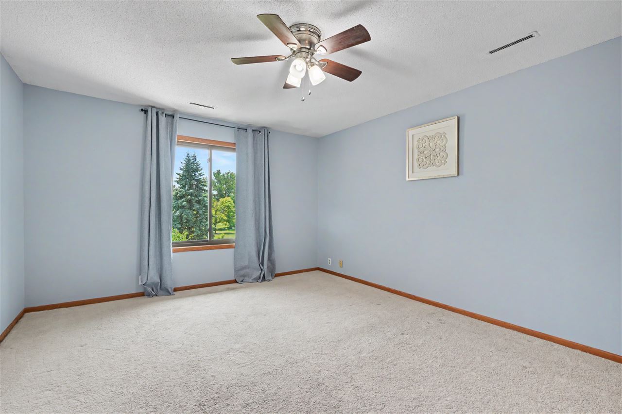2050 Holiday Road Coralville IA 52241