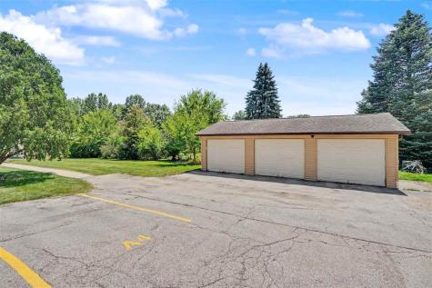 2050 Holiday Road Coralville IA 52241