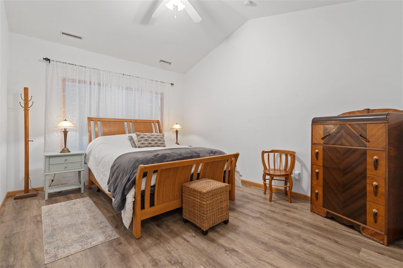 35 Colwyn Court Iowa City IA 52245