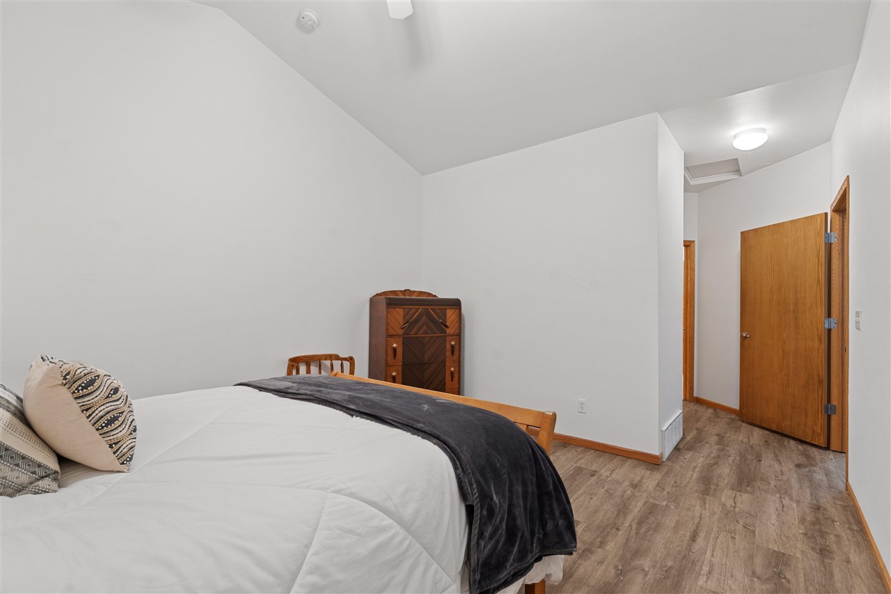 35 Colwyn Court Iowa City IA 52245