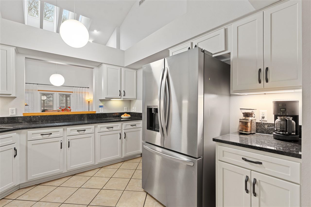 35 Colwyn Court Iowa City IA 52245