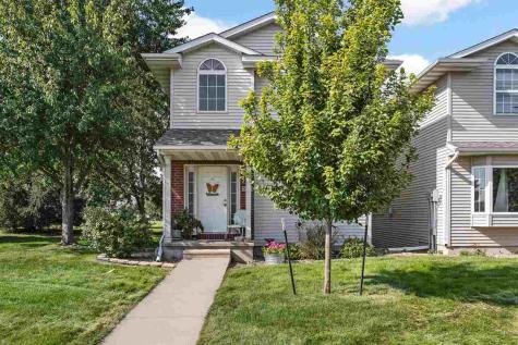 527 Penn Court North Liberty IA 52317