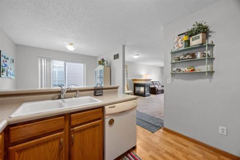 527 Penn Court North Liberty IA 52317