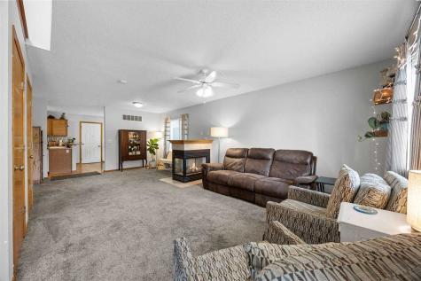 527 Penn Court North Liberty IA 52317
