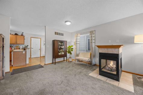 527 Penn Court North Liberty IA 52317