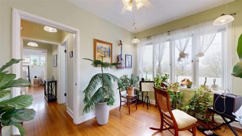 228 S Summit Iowa City IA 52240
