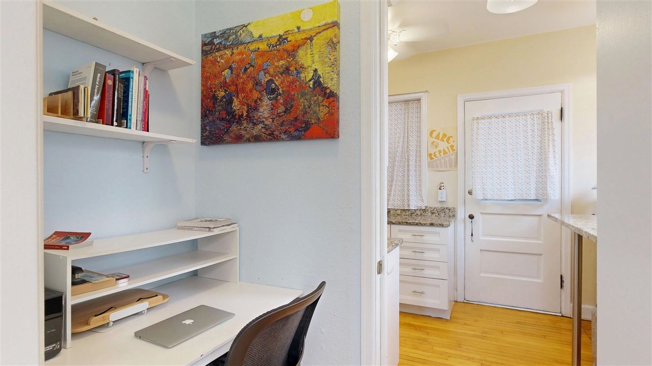 228 S Summit Iowa City IA 52240