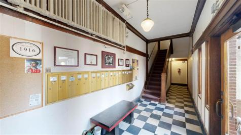 228 S Summit Iowa City IA 52240