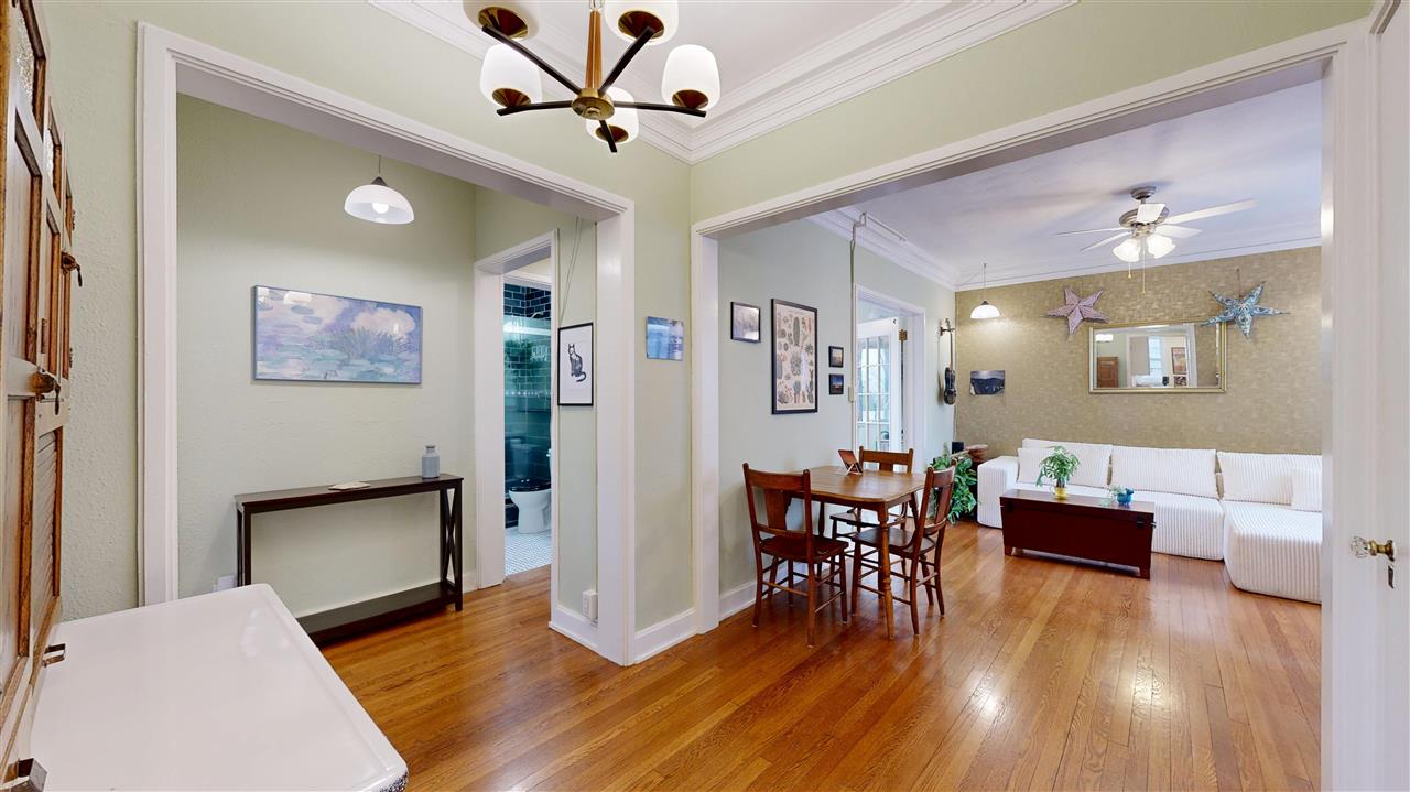 228 S Summit Iowa City IA 52240
