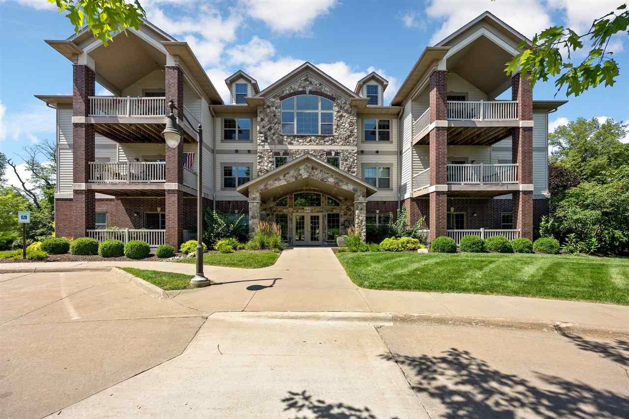 852 Foster Road Iowa City IA 52245