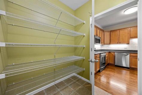 852 Foster Road Iowa City IA 52245