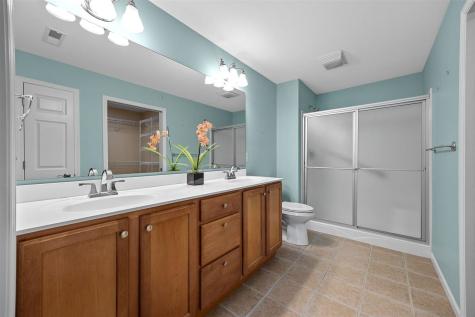 852 Foster Road Iowa City IA 52245