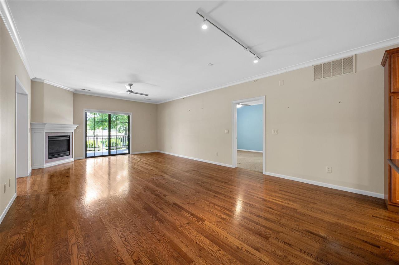 852 Foster Road Iowa City IA 52245