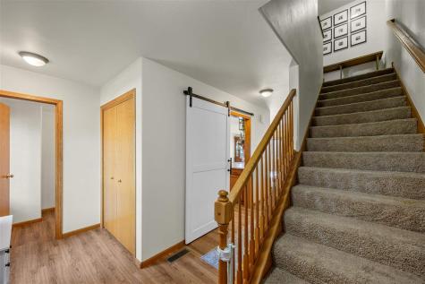 216 Camden Road Iowa City IA 52245