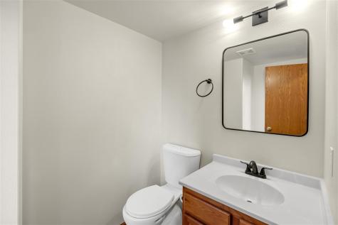 216 Camden Road Iowa City IA 52245