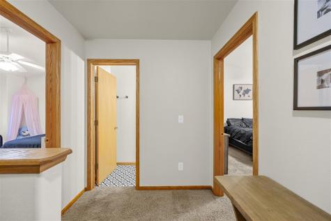 216 Camden Road Iowa City IA 52245