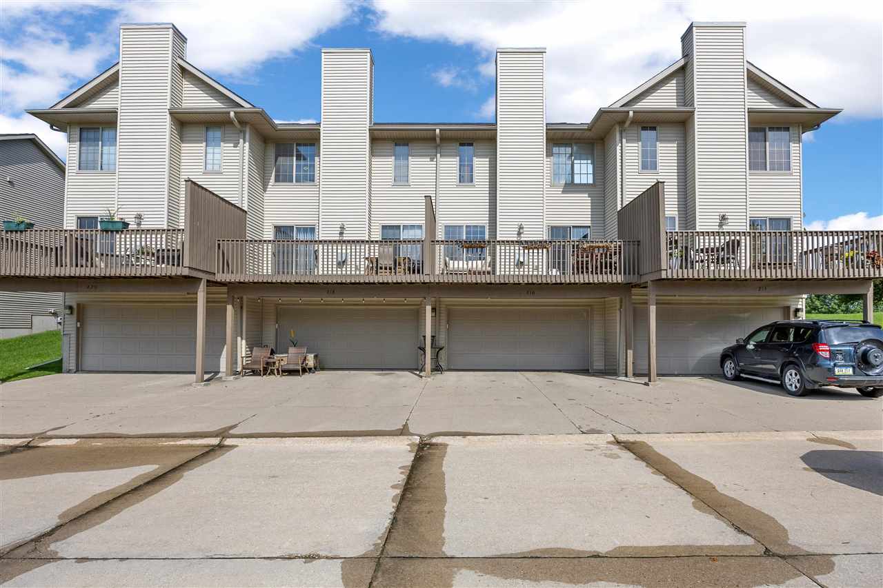 216 Camden Road Iowa City IA 52245