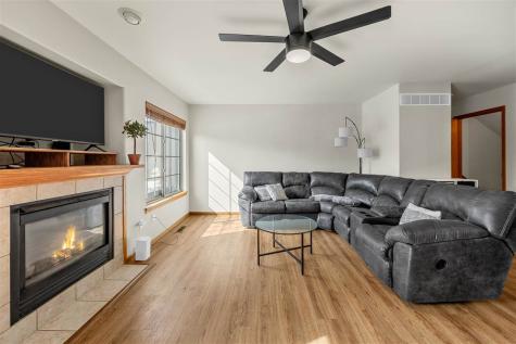 216 Camden Road Iowa City IA 52245