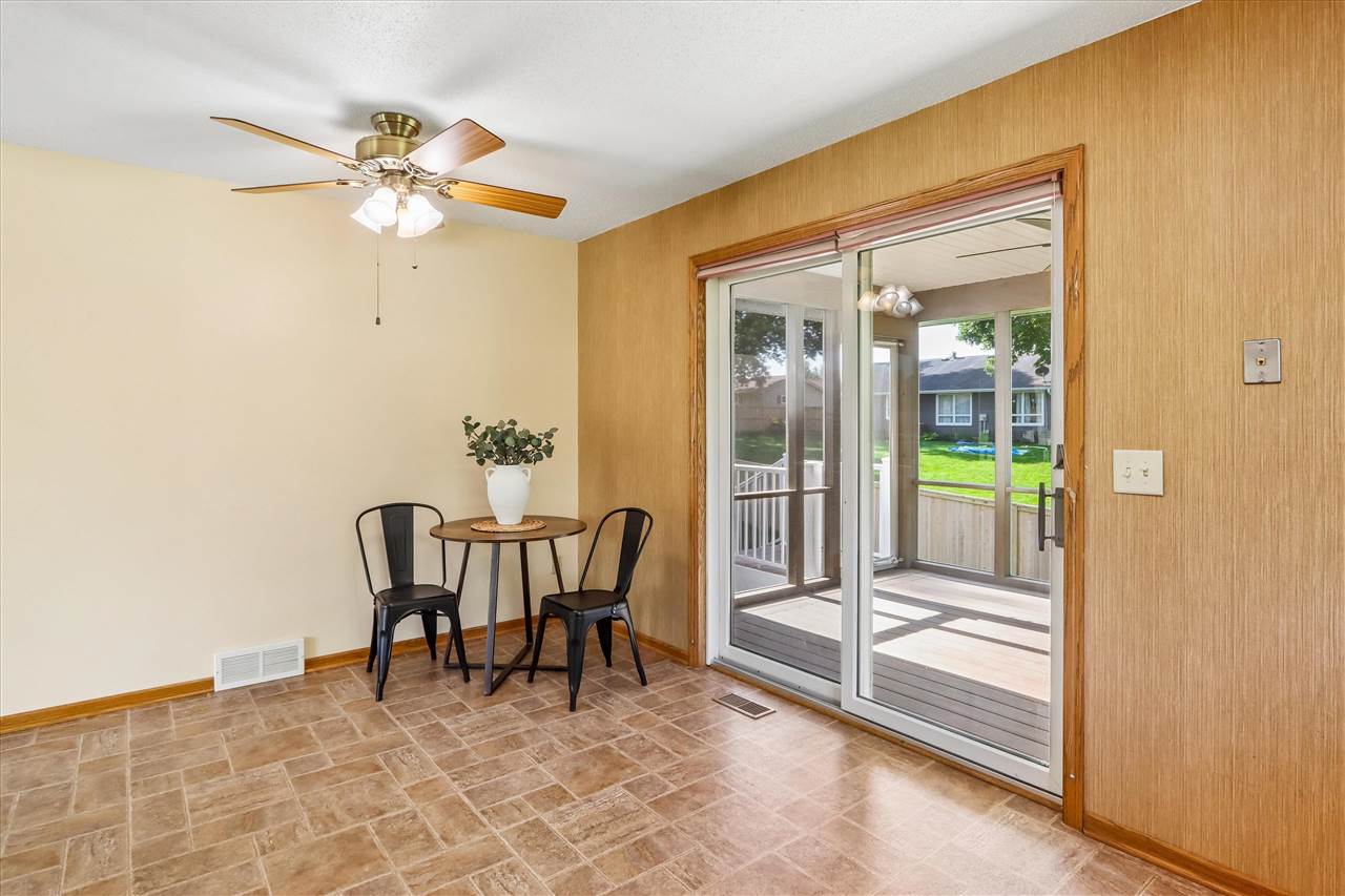 1020 Chatham Drive Williamsburg IA 52361
