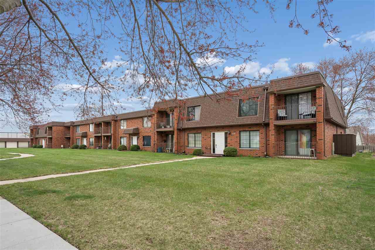 Cedar Rapids IA, 5703 Golden Court NE #42
