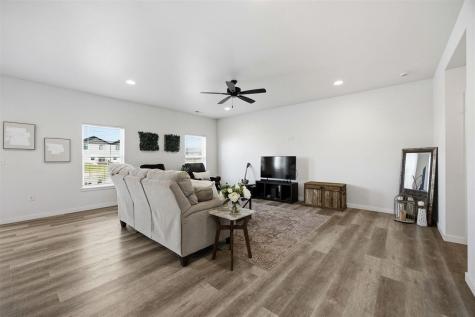 1665 Aspen Court North Liberty IA 52317