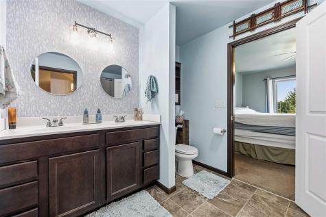309 Piper Solon IA 52333