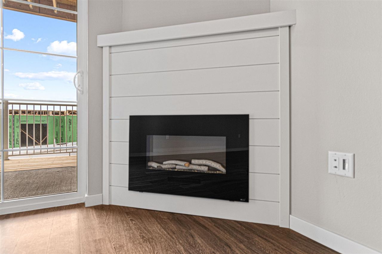 2877 Spring Rose Circle #111 Coralville IA 52241