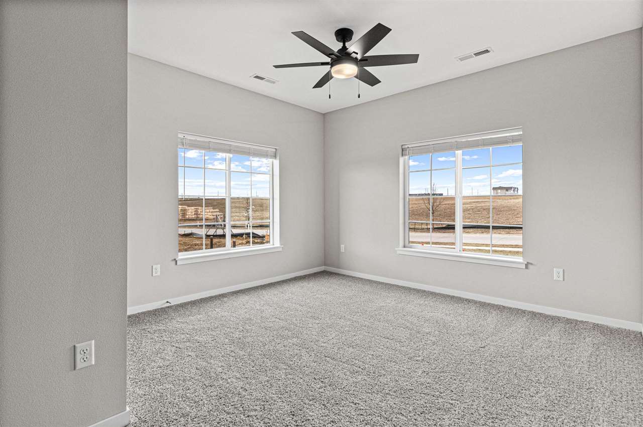 2877 Spring Rose Circle #111 Coralville IA 52241