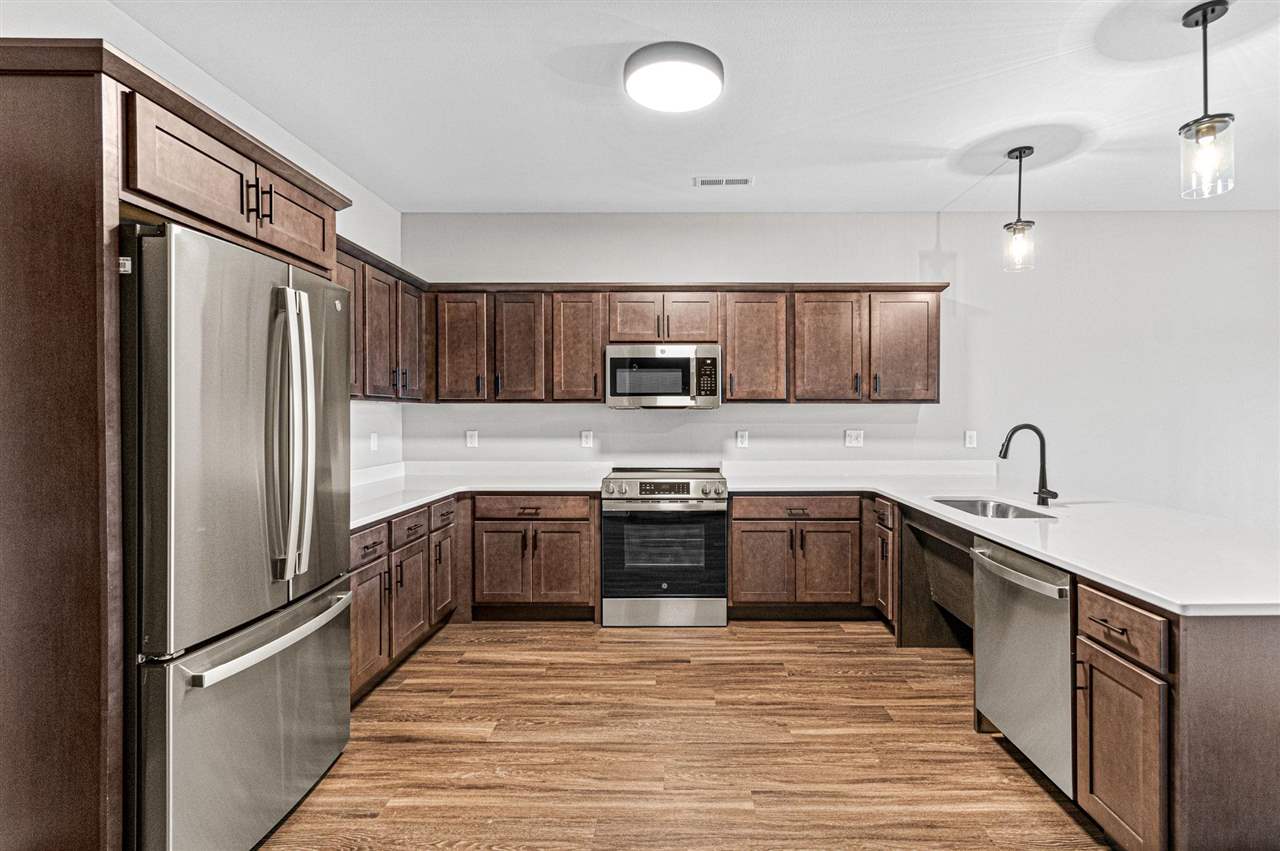 2877 Spring Rose Circle #111 Coralville IA 52241