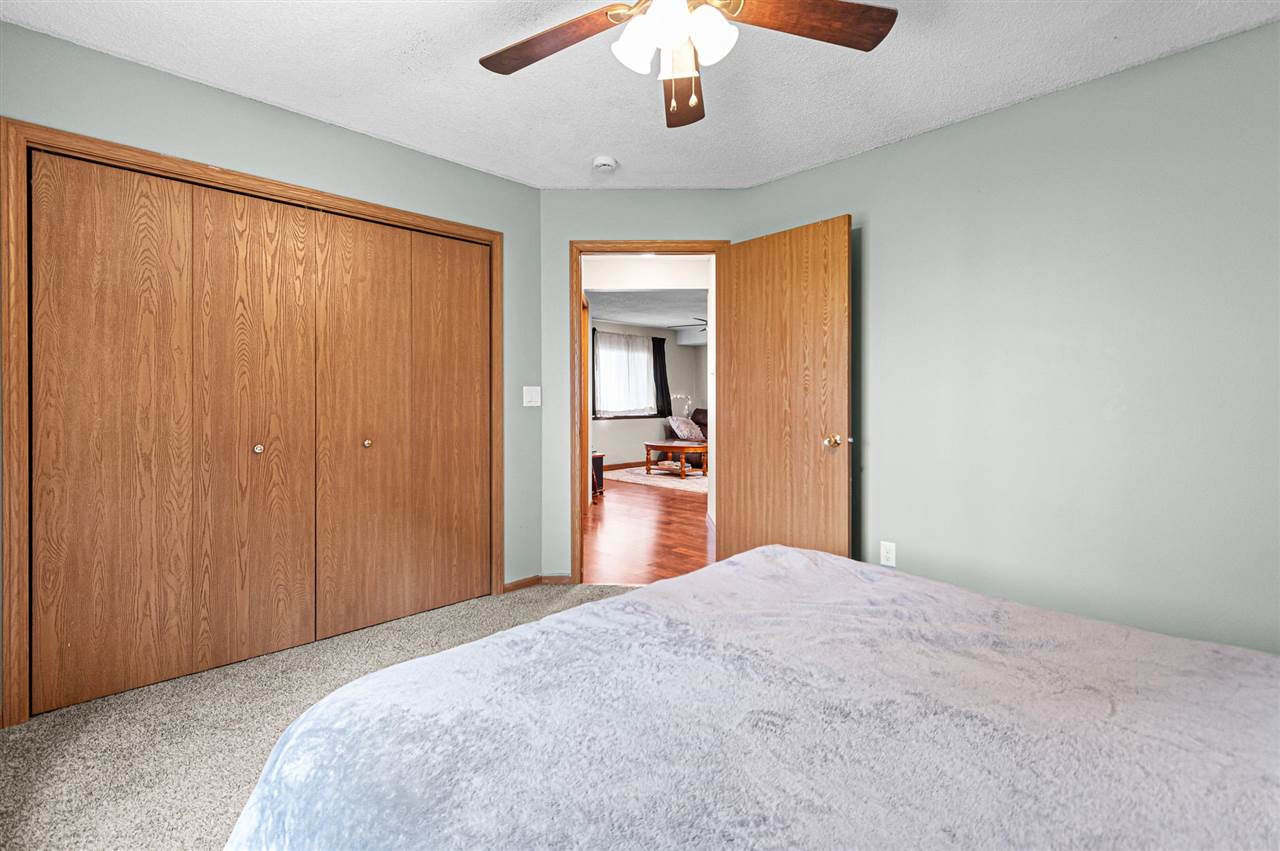 120 Shannon Drive North Liberty IA 52317