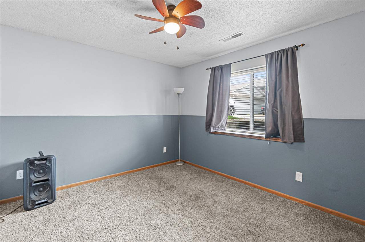 120 Shannon Drive North Liberty IA 52317