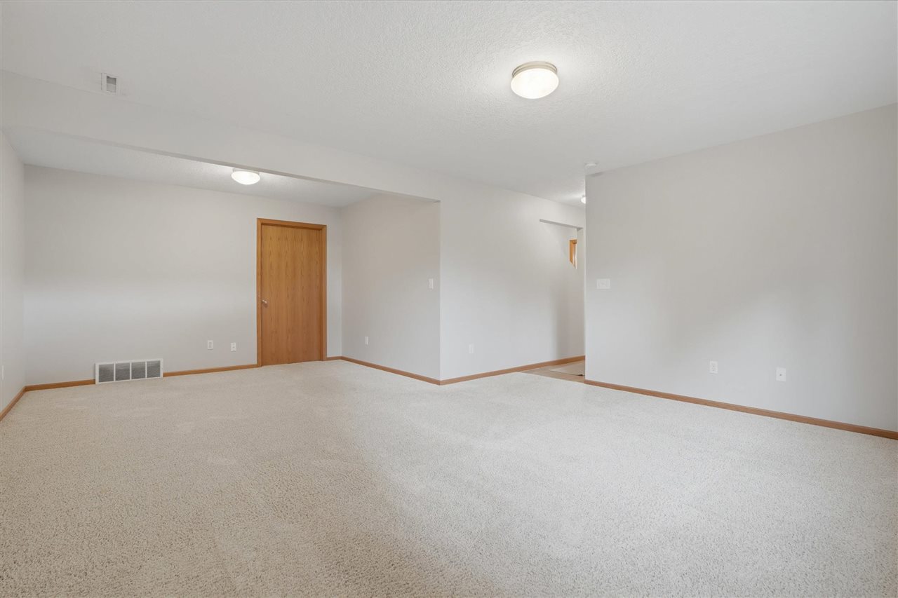 2101 Norcor Avenue Coralville IA 52241