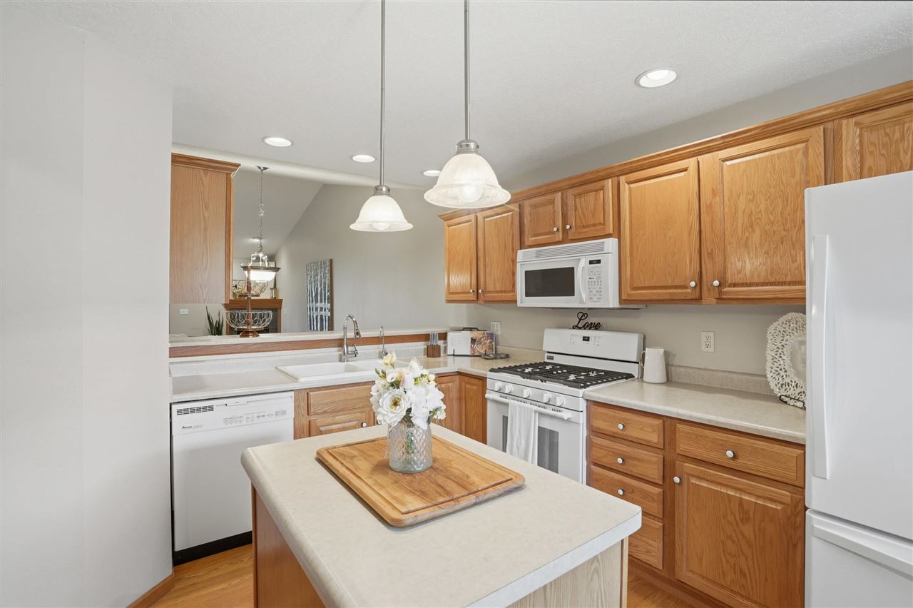 2101 Norcor Avenue Coralville IA 52241