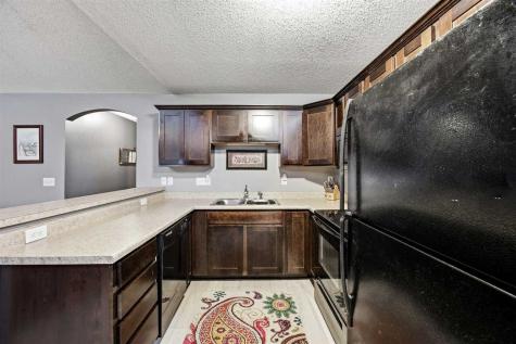 4447 Quail Trail Drive Marion IA 52302